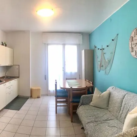 Apartment Leda *