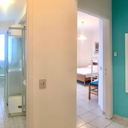 Leda Apartment *