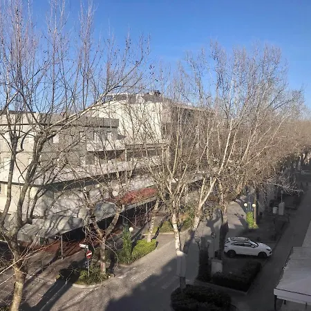 Leda Apartment