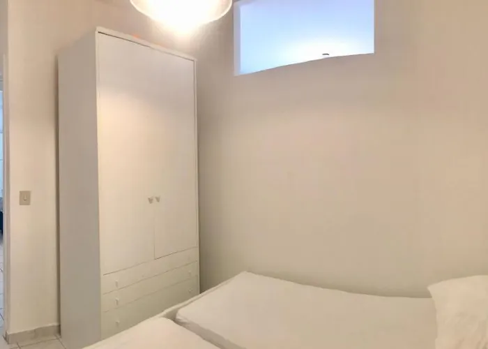 Leda * Бібіоне